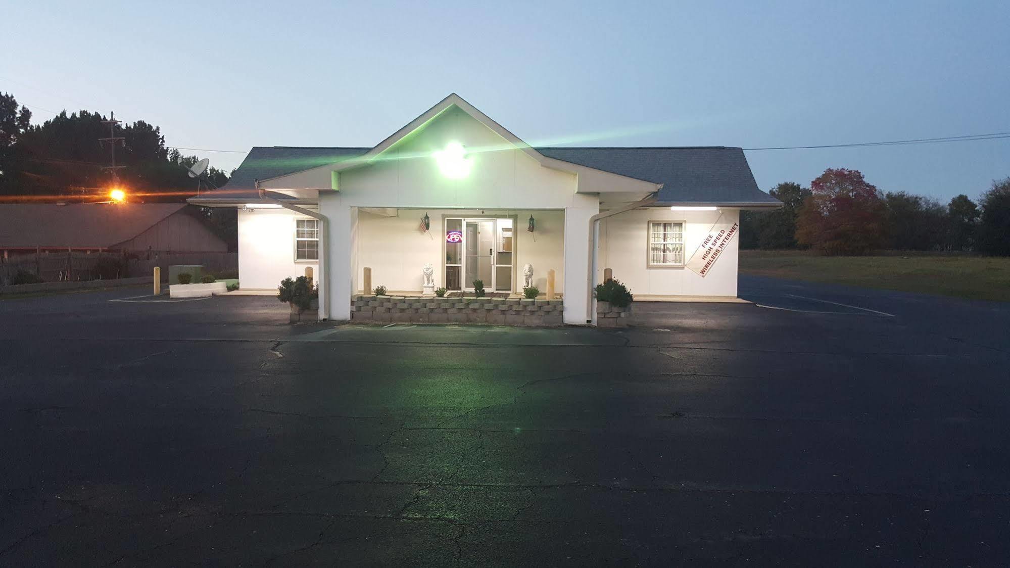 American Inn Mount Vernon Exterior photo